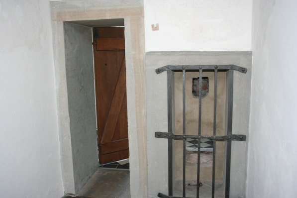 Gefängniszelle innen